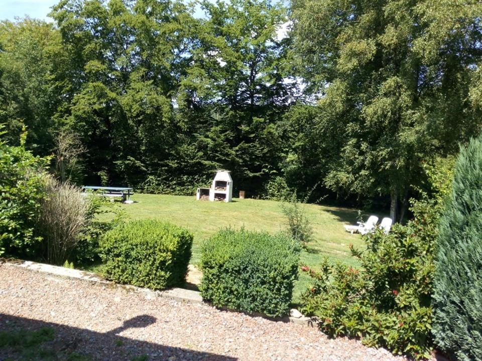 Chalet De La Vallee Des Pres Oignies Exteriör bild